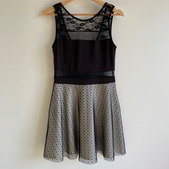 Chiffon Lace Fit & Flare Cocktail Dress Size M Black Floral Dot Whimsygoth Y2k - Picture 4 of 9